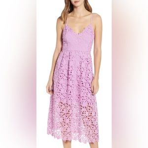ASTR The Label Lilac Lace Crochet MIDI Dress A-Line Sleeveless V- Neck - Medium